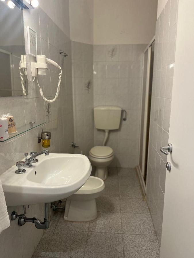 Hotel Nice Viareggio Luaran gambar